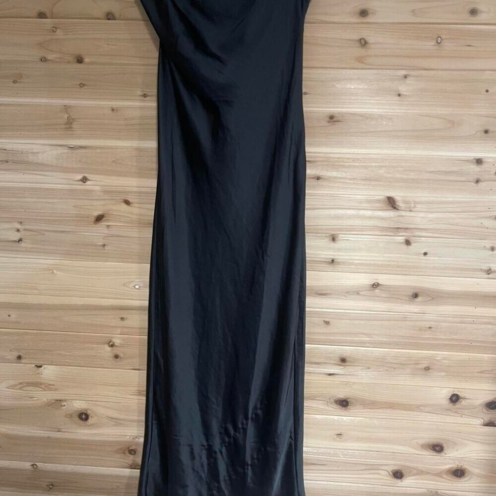 Black Maxi Dress With Strapless 7 A 85